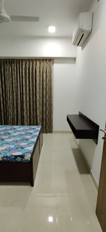 Master Bedroom in 2 BHK Apartment at Lodha Venezia, Parel – for Rent