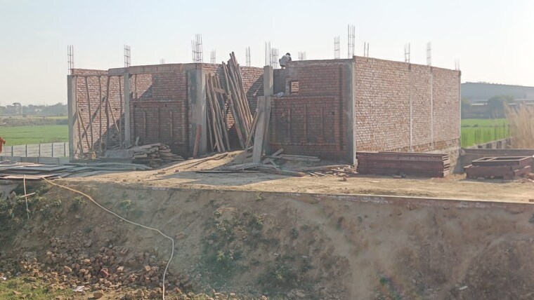 Exterior View, sikandrabad  300 Sq.Yd. Plot In Sikandrabad Bulandshahr 8399598