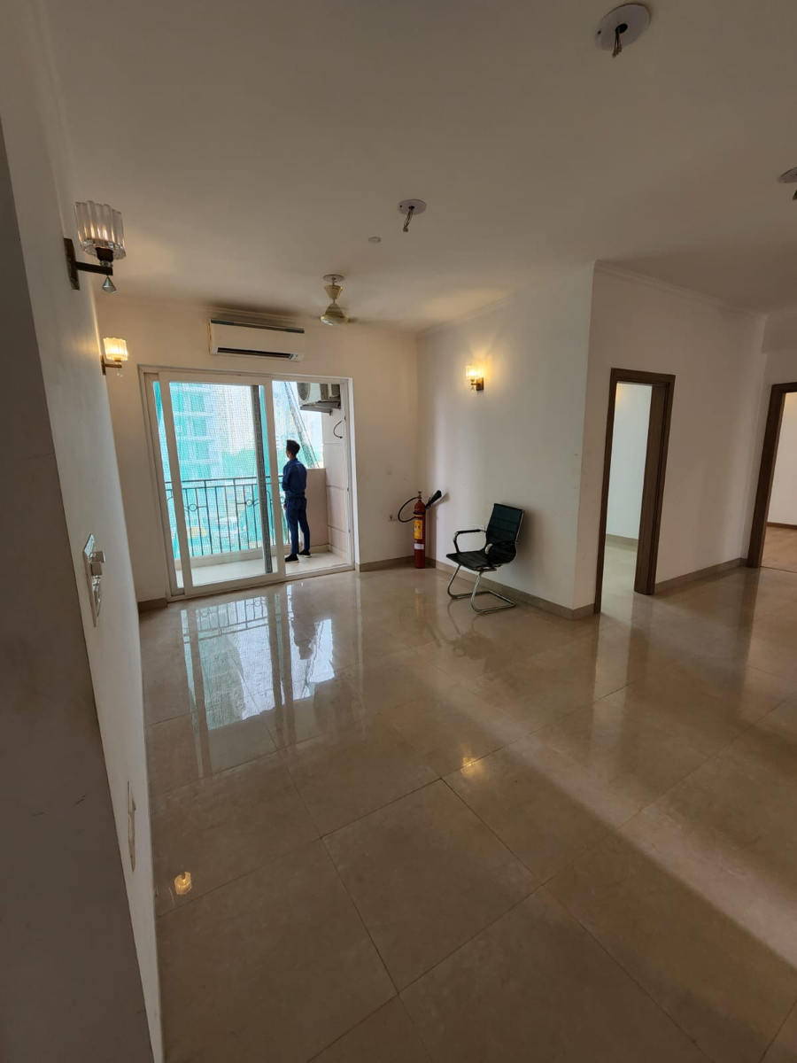 3.5 BHK + Servant Room Apartment For Sale in ATS Nobility