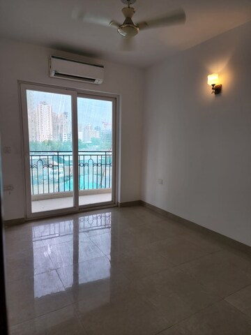 Room in 3.5 BHK Apartment at ATS Nobility, Haibatpur – for Sale