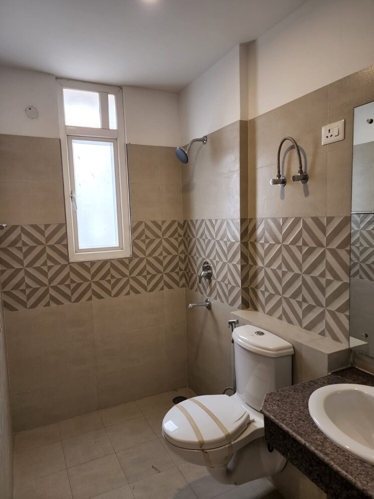 Bathroom, ats-nobility 3.5 Bedroom 1675 Sq.Ft. Apartment In Haibatpur Greater Noida 8399649