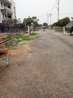  Plot For Sale in Upsidc Site B