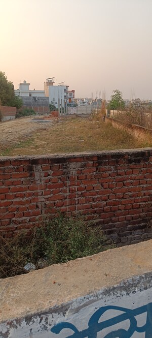  Plot For Sale in Gomti Nagar