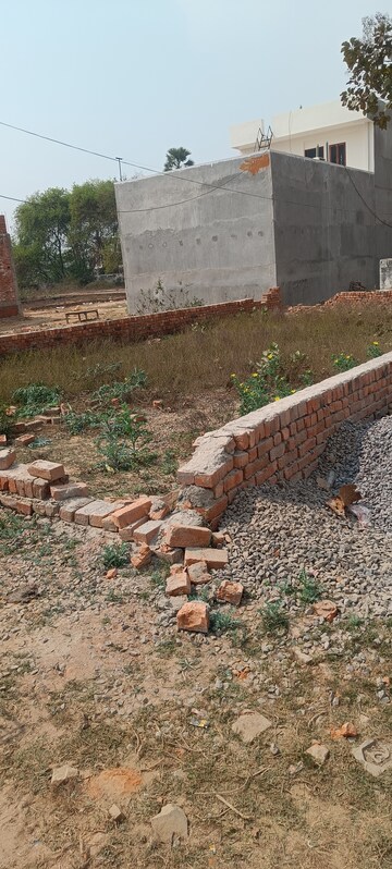  Plot – Exterior View View at Gomti Nagar - for Sale