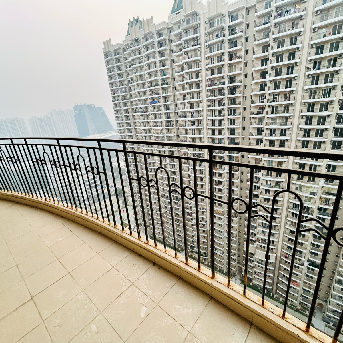 3.5 BHK + Servant Room Apartment For Sale in ATS Nobility