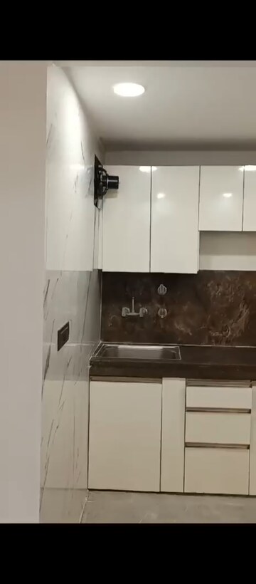 Kitchen in 2 BHK Builder Floor at Govindpuri – for Rent