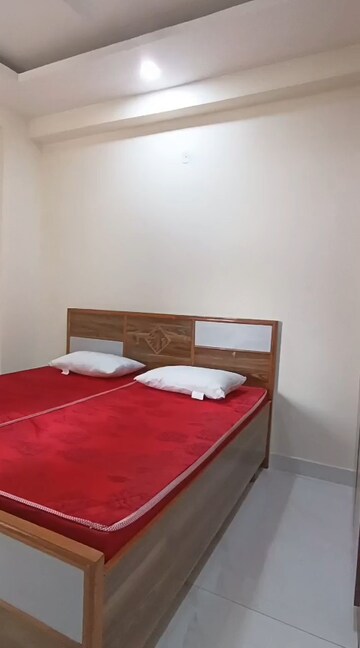 Bedroom in 1 BHK Apartment at Chhajjupur – for Rent