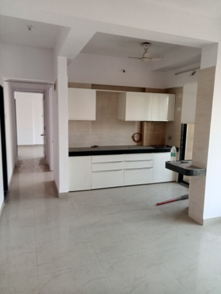 Bathroom, raj-mandir-complex 1 Bedroom 625 Sq.Ft. Apartment In Mira Road Thane 8399857