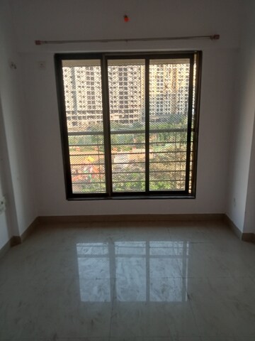 Room in 1 BHK Apartment at Raj Mandir Complex, Mira Road – for Sale