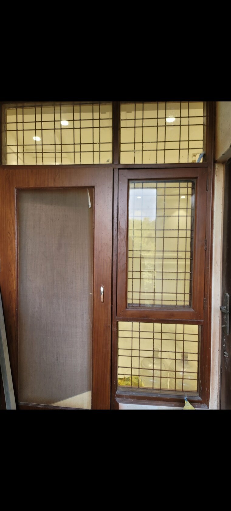 Room, dayanand colony 2 Bedroom 100 Sq.Yd. Builder Floor In Dayanand Colony Delhi 8399930