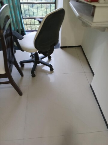2 BHK Apartment For Rent in Royal Palms, Goregaon East