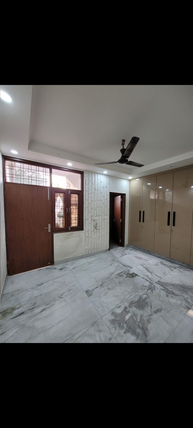 Bedroom, lajpat nagar 2 Bedroom 100 Sq.Yd. Builder Floor In Lajpat Nagar Delhi 8399960