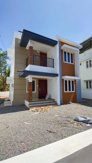 2 BHK Villa For Sale in Olavakkode