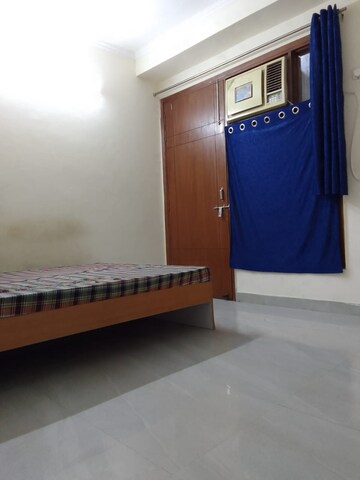 Bedroom in 1 BHK Builder Floor at Paryavaran Complex – for Rent
