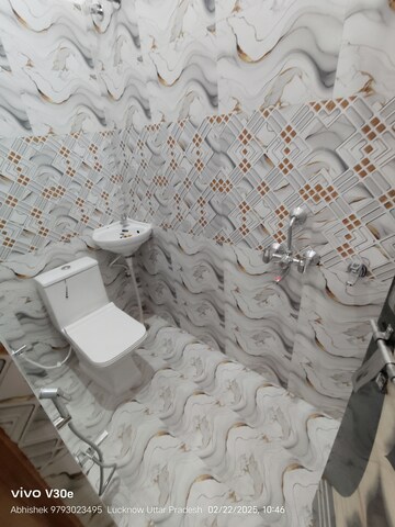 Bathroom in 2 BHK Independent House at Jankipuram – for Sale