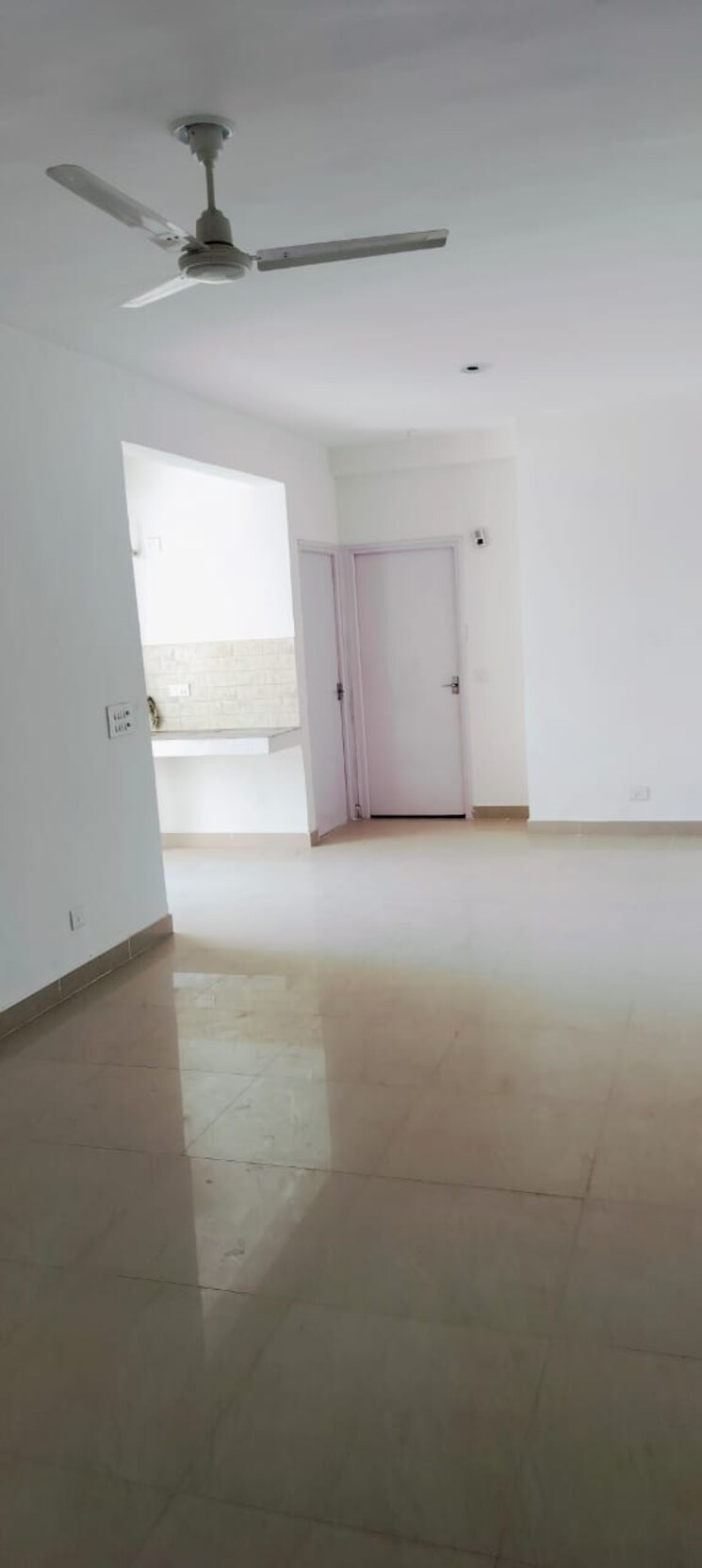 Room, suncity-avenue-76 2 Bedroom 735 Sq.Ft. Apartment In Sector 76 Gurgaon 8400483