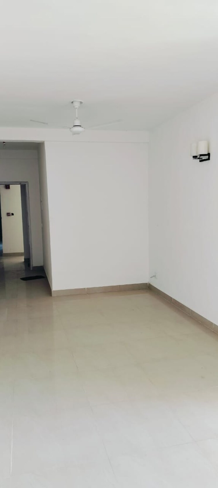 Room, suncity-avenue-76 2 Bedroom 735 Sq.Ft. Apartment In Sector 76 Gurgaon 8400483