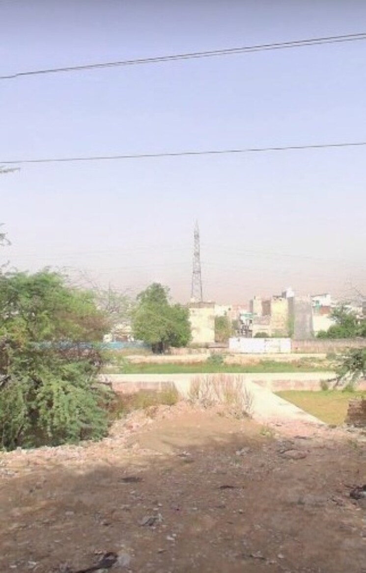 Listing Cover Image