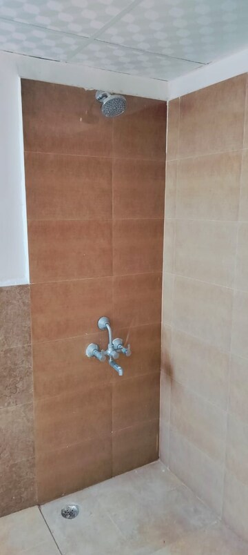 Furnished Amenities in 2 BHK Apartment at Suncity Avenue 76, Sector 76 – for Sale