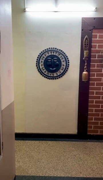 Plot Area in 3 BHK Apartment at Prabhadevi – for Sale