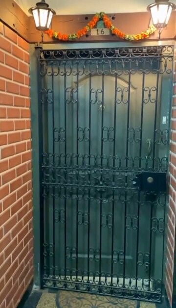 Building Lobby in 3 BHK Apartment at Prabhadevi – for Sale