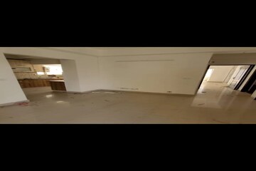 Furnished Amenities in 3 BHK Apartment at Sector 78 – for Sale