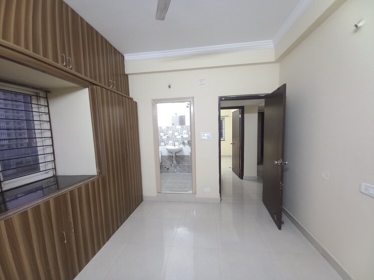 Room, kondapur 3 Bedroom 1500 Sq.Ft. Apartment In Kondapur Hyderabad 8400815
