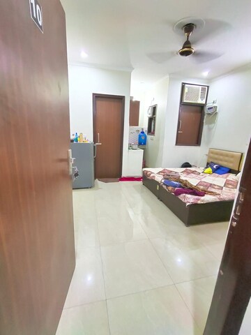 1 RK Builder Floor For Rent in Unitech Arcadia, South City 2