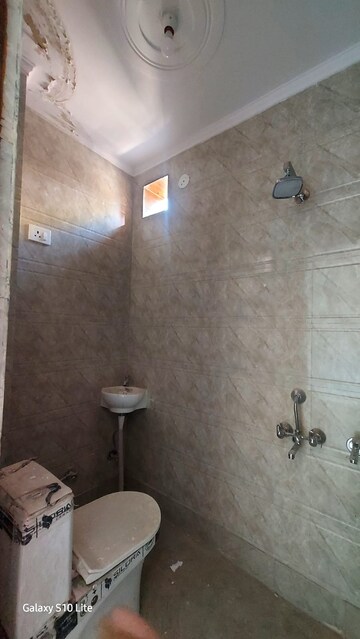 Bathroom in 1 BHK Apartment at New Ashok Nagar – for Sale
