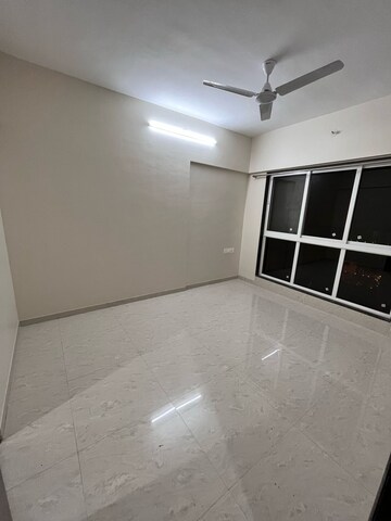 Room in 1 BHK Apartment at Veena Senterio, Chembur – for Rent