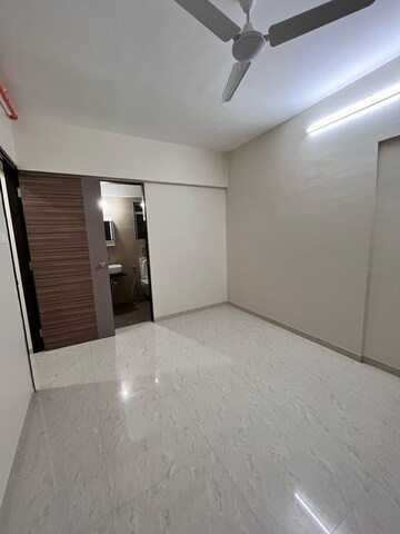 Room in 1 BHK Apartment at Veena Senterio, Chembur – for Rent