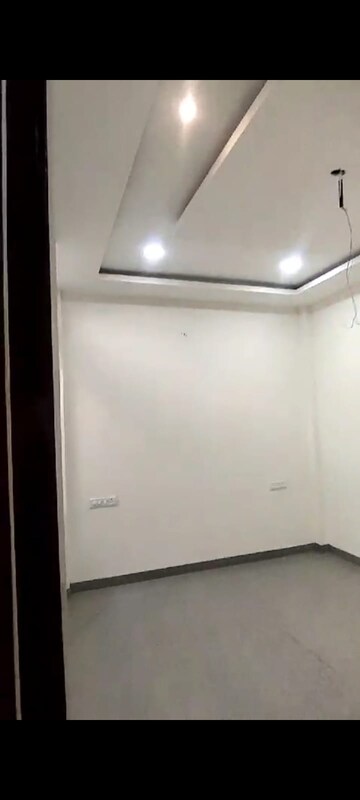 Room in 4 BHK Independent House at Ujjain Road – for Sale