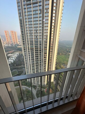 3 BHK Apartment – Exterior View View at Oberoi Realty Esquire, Goregaon East - for Rent
