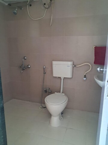 Attached Bathroom in 2.5 BHK Apartment at Kumar Sansar, Kondhwa – for Rent
