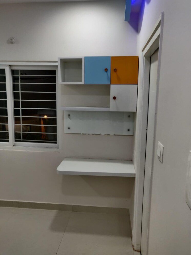 Bathroom, fortune-green-homes-golden-oriole 3 Bedroom 2200 Sq.Ft. Apartment In Manikonda Hyderabad 8401040