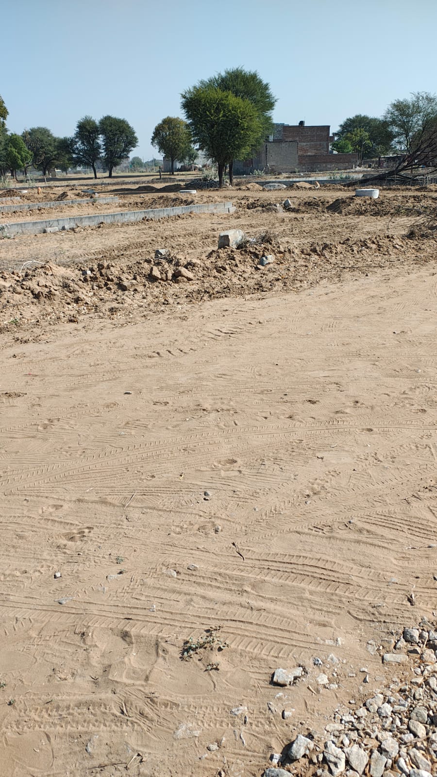 Plot For Sale in Prakash Enclave 