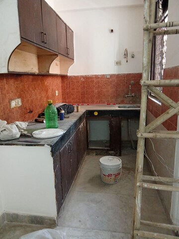 Kitchen in 2 BHK Builder Floor at Paryavaran Complex – for Rent