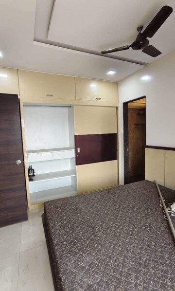 Room in 2 BHK Apartment at Srishti complex Powai, Powai – for Rent
