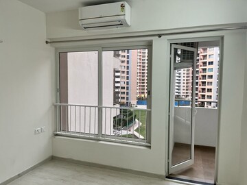 Room in 2 BHK Apartment at Shapoorji Pallonji Joyville Gurgaon, Sector 102 – for Rent
