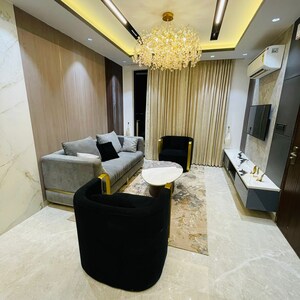 Team Area in 4 BHK Builder Floor at Ansal API Esencia, Sector 67 – for Sale