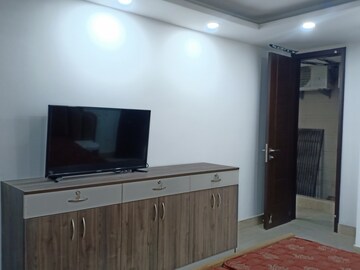 Bedroom in 1 BHK Apartment at Shivalik Colony – for Rent