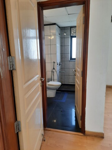 Kitchen in 4 BHK Apartment at Unitech Uniworld Gardens, Sector 47 – for Sale