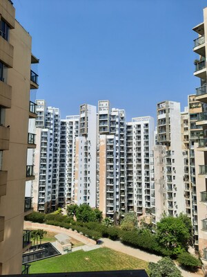 4 BHK Apartment – Exterior View View at Unitech Uniworld Gardens, Sector 47 - for Sale