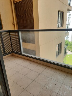 Balcony in 4 BHK Apartment at Unitech Uniworld Gardens, Sector 47 – for Sale