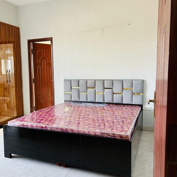 Bedroom in 3.5 BHK Apartment at Urbtech Hilston, Sector 79 – for Rent