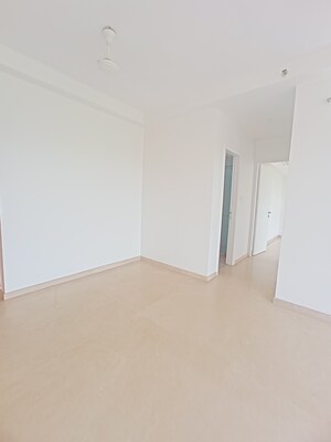 Room in 2 BHK Apartment at Kalpataru Aura, Ghatkopar West – for Sale