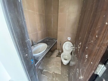 Bathroom in 2 BHK Apartment at Rajesh Raj Splendour, Vikhroli West – for Sale