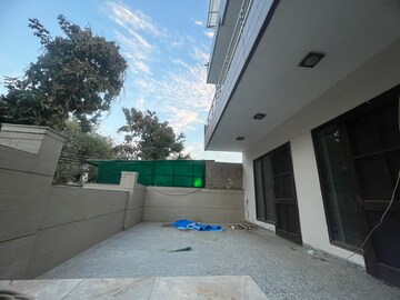 3 BHK Builder Floor – Exterior View View at Sector 40 - for Rent