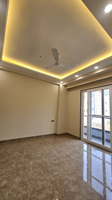 Room in 4 BHK Builder Floor at Settlers India, Sector 57 – for Sale