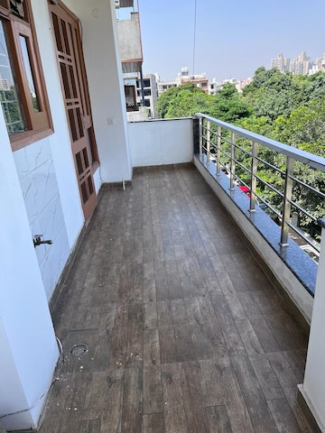 Balcony in 3 BHK Apartment at Ardee Mall, Sector 52 – for Rent